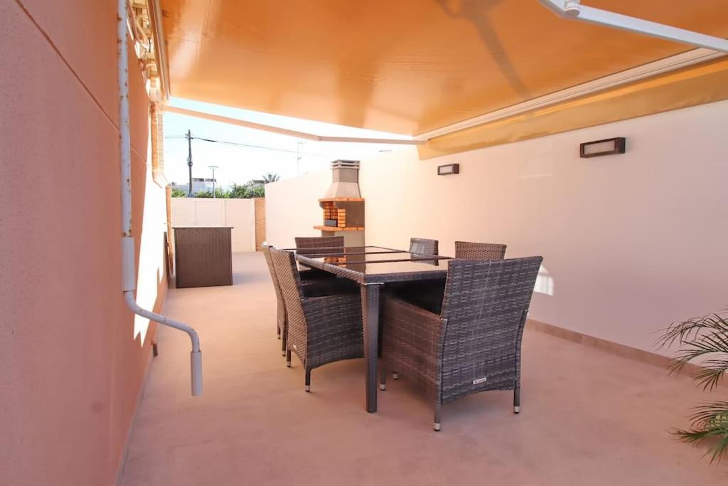 Casa Olivia With Pool Heating Fee Villa Torrevieja Ngoại thất bức ảnh